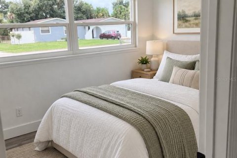 Villa ou maison à louer à Cocoa, Floride: 3 chambres, 75.62 m2 № 2403515 - photo 8
