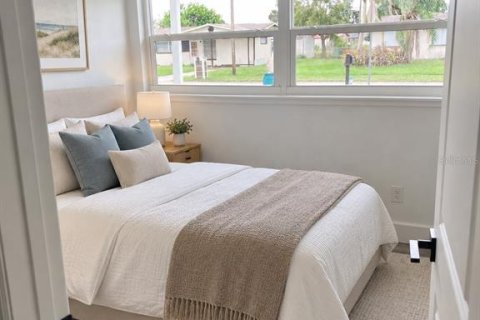 Villa ou maison à louer à Cocoa, Floride: 3 chambres, 75.62 m2 № 2403515 - photo 9
