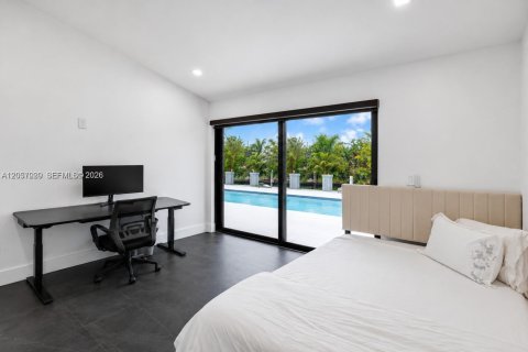 Casa en venta en Fort Lauderdale, Florida, 4 dormitorios, 142.33 m2 № 2269627 - foto 4