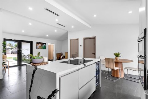 Casa en venta en Fort Lauderdale, Florida, 4 dormitorios, 142.33 m2 № 2269627 - foto 26