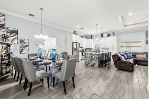Casa en venta en Port St. Lucie, Florida, 4 dormitorios, 183.57 m2 № 1984254 - foto 9
