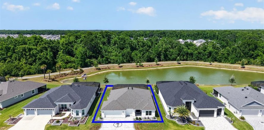 Casa en The Villages, Florida 3 dormitorios, 180.88 m2 № 2113152