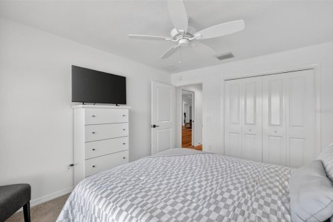 Casa en venta en The Villages, Florida, 3 dormitorios, 180.88 m2 № 2113152 - foto 27