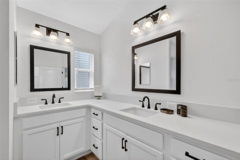 Casa en venta en The Villages, Florida, 3 dormitorios, 180.88 m2 № 2113152 - foto 24