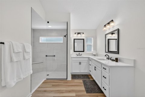 Casa en venta en The Villages, Florida, 3 dormitorios, 180.88 m2 № 2113152 - foto 23