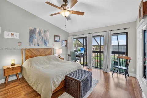 Townhouse in Davie, Florida 2 bedrooms, 123.37 sq.m. № 2040445 - photo 22