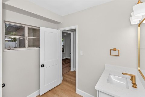 Villa ou maison à louer à Orlando, Floride: 2 chambres, 73.11 m2 № 2389029 - photo 17