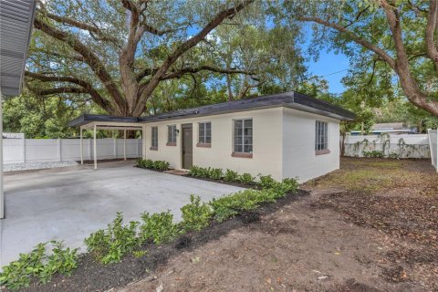 Villa ou maison à louer à Orlando, Floride: 2 chambres, 73.11 m2 № 2389029 - photo 5