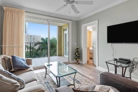 Copropriété à vendre à Fort Myers, Floride: 2 chambres, 93.18 m2 № 1935713 - photo 1