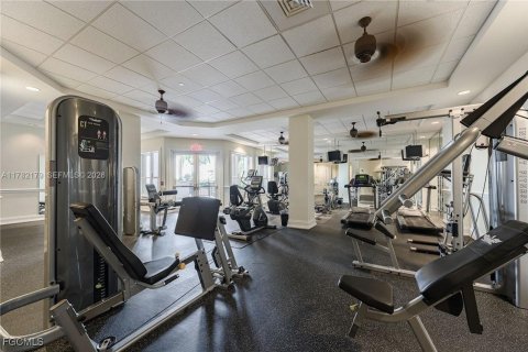 Condo in Fort Myers, Florida, 2 bedrooms № 1935713 - photo 19