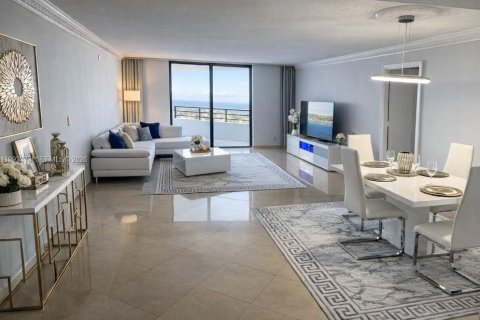 Condominio en venta en Hallandale Beach, Florida, 3 dormitorios, 144.93 m2 № 2056287 - foto 4