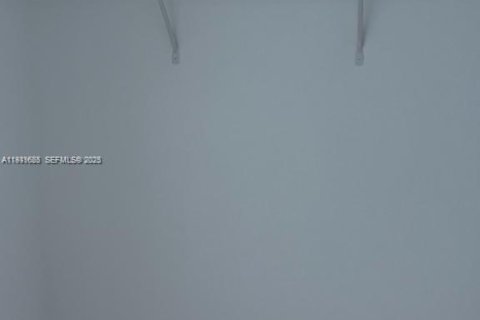 Снять в аренду кондоминиум в Майами, Флорида 2 спальни, 102.66м2, № 1990159 - фото 7