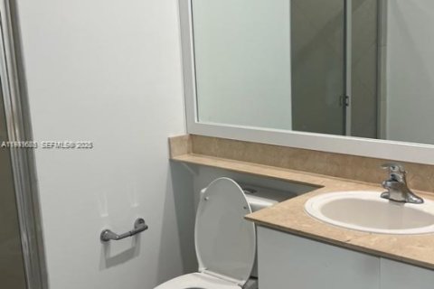 Снять в аренду кондоминиум в Майами, Флорида 2 спальни, 102.66м2, № 1990159 - фото 11