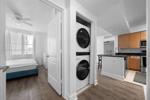 Купить кондоминиум в Холливуд, Флорида 2 спальни, 96.25м2, № 1474821 - фото 17