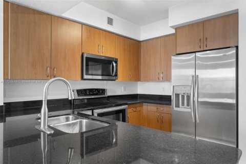 Купить кондоминиум в Холливуд, Флорида 2 спальни, 96.25м2, № 1474821 - фото 14