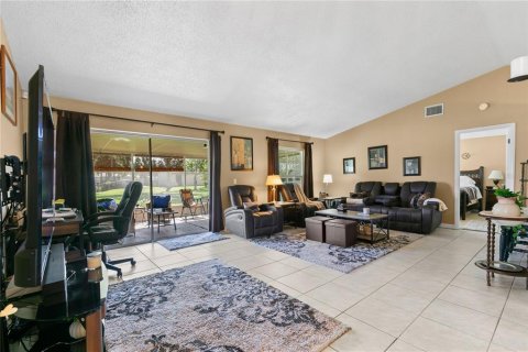 Casa en venta en Cocoa, Florida, 3 dormitorios, 124.4 m2 № 1734995 - foto 4