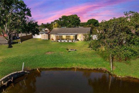 Casa en venta en Cocoa, Florida, 3 dormitorios, 124.4 m2 № 1734995 - foto 2