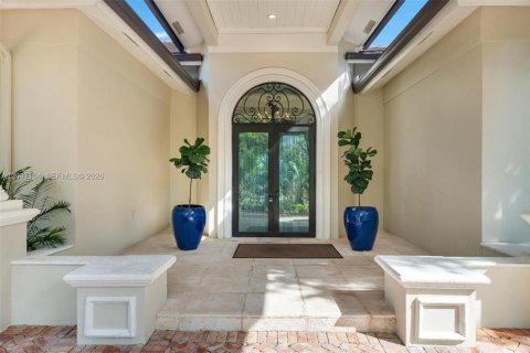 Villa ou maison à louer à Pinecrest, Floride: 5 chambres, 449.46 m2 № 2282920 - photo 16