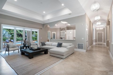 Villa ou maison à louer à Pinecrest, Floride: 5 chambres, 449.46 m2 № 2282920 - photo 25