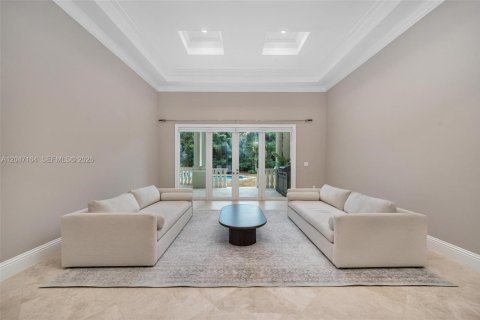 Villa ou maison à louer à Pinecrest, Floride: 5 chambres, 449.46 m2 № 2282920 - photo 20
