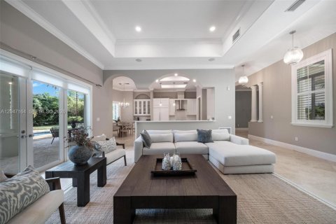 Villa ou maison à louer à Pinecrest, Floride: 5 chambres, 449.46 m2 № 2282920 - photo 28
