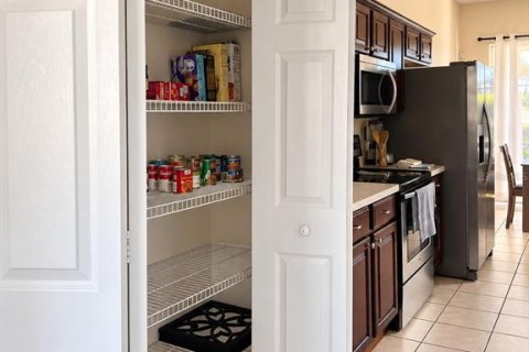 Casa en venta en Clermont, Florida, 7 dormitorios, 286.32 m2 № 2385760 - foto 27