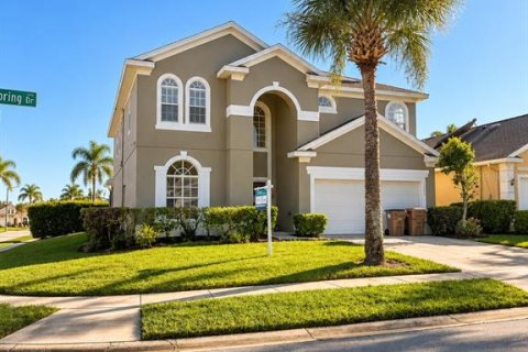Casa en venta en Clermont, Florida, 7 dormitorios, 286.32 m2 № 2385760 - foto 2