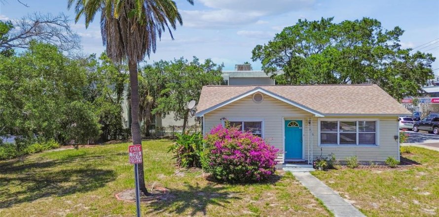 Villa ou maison à Dunedin, Floride 3 chambres, 108.6 m2 № 1687426