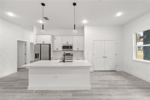 Villa ou maison à vendre à Ocala, Floride: 4 chambres, 169.08 m2 № 2405437 - photo 9