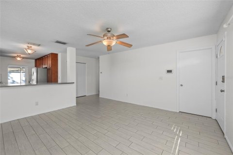 Villa ou maison à vendre à Clearwater, Floride: 3 chambres, 104.24 m2 № 2437254 - photo 11