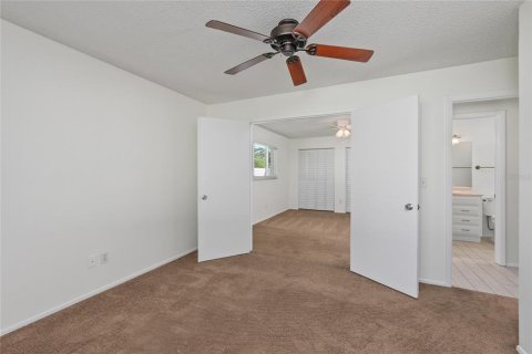 Villa ou maison à vendre à Clearwater, Floride: 3 chambres, 104.24 m2 № 2437254 - photo 25