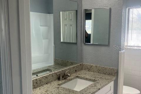 Casa en venta en Fruitland Park, Florida, 4 dormitorios, 187.85 m2 № 2215837 - foto 15
