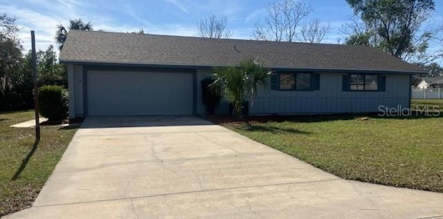 Casa en Fruitland Park, Florida 4 dormitorios, 187.85 m2 № 2215837