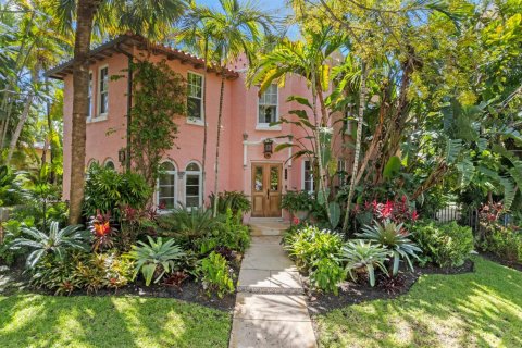Casa en West Palm Beach, Florida 3 dormitorios, 248.23 m2 № 2078416