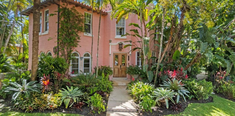 Casa en West Palm Beach, Florida 3 dormitorios, 248.23 m2 № 2078416
