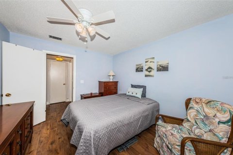 Condo in Saint Petersburg, Florida, 1 bedroom  № 2209158 - photo 8