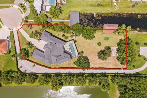 Villa ou maison à vendre à Orlando, Floride: 5 chambres, 464.88 m2 № 2329342 - photo 6
