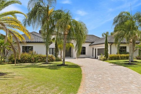 Villa ou maison à vendre à Orlando, Floride: 5 chambres, 464.88 m2 № 2329342 - photo 5