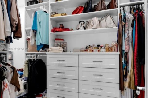 Villa ou maison à vendre à Miami, Floride: 3 chambres, 94.02 m2 № 2023723 - photo 23