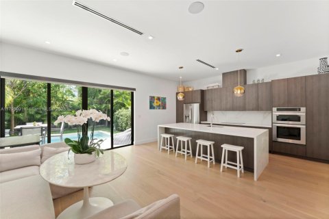 Propiedad comercial en venta en Miami, Florida, 432.92 m2 № 1674283 - foto 6