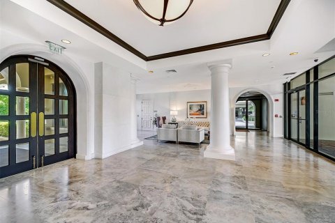 Condo in Longboat Key, Florida, 1 bedroom № 2117289 - photo 26