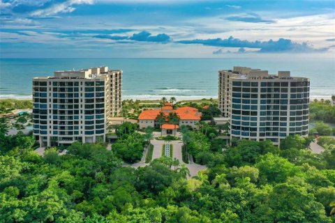 Condo in Longboat Key, Florida, 1 bedroom № 2117289 - photo 24