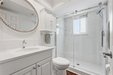 Adosado en venta en Seminole, Florida, 3 dormitorios, 201.97 m2 № 2225379 - foto 23