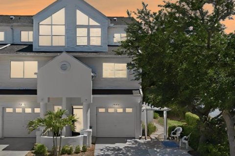 Adosado en venta en Seminole, Florida, 3 dormitorios, 201.97 m2 № 2225379 - foto 2