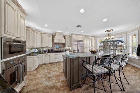 Villa ou maison à vendre à Stuart, Floride: 4 chambres, 338.72 m2 № 2146851 - photo 20