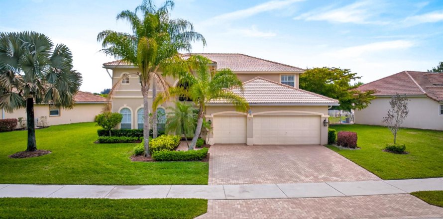 Villa ou maison à Stuart, Floride 4 chambres, 338.72 m2 № 2146851