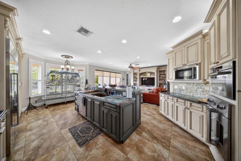 Villa ou maison à vendre à Stuart, Floride: 4 chambres, 338.72 m2 № 2146851 - photo 19