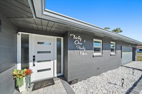 Villa ou maison à vendre à Sarasota, Floride: 2 chambres, 133.59 m2 № 2143655 - photo 5