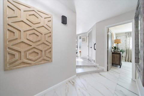 Villa ou maison à vendre à Sarasota, Floride: 2 chambres, 133.59 m2 № 2143655 - photo 24