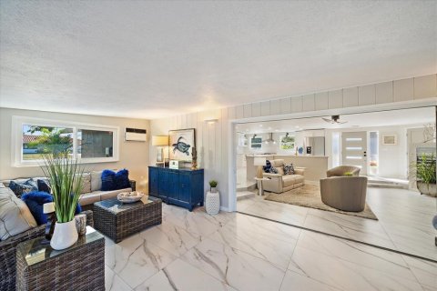 Villa ou maison à vendre à Sarasota, Floride: 2 chambres, 133.59 m2 № 2143655 - photo 19